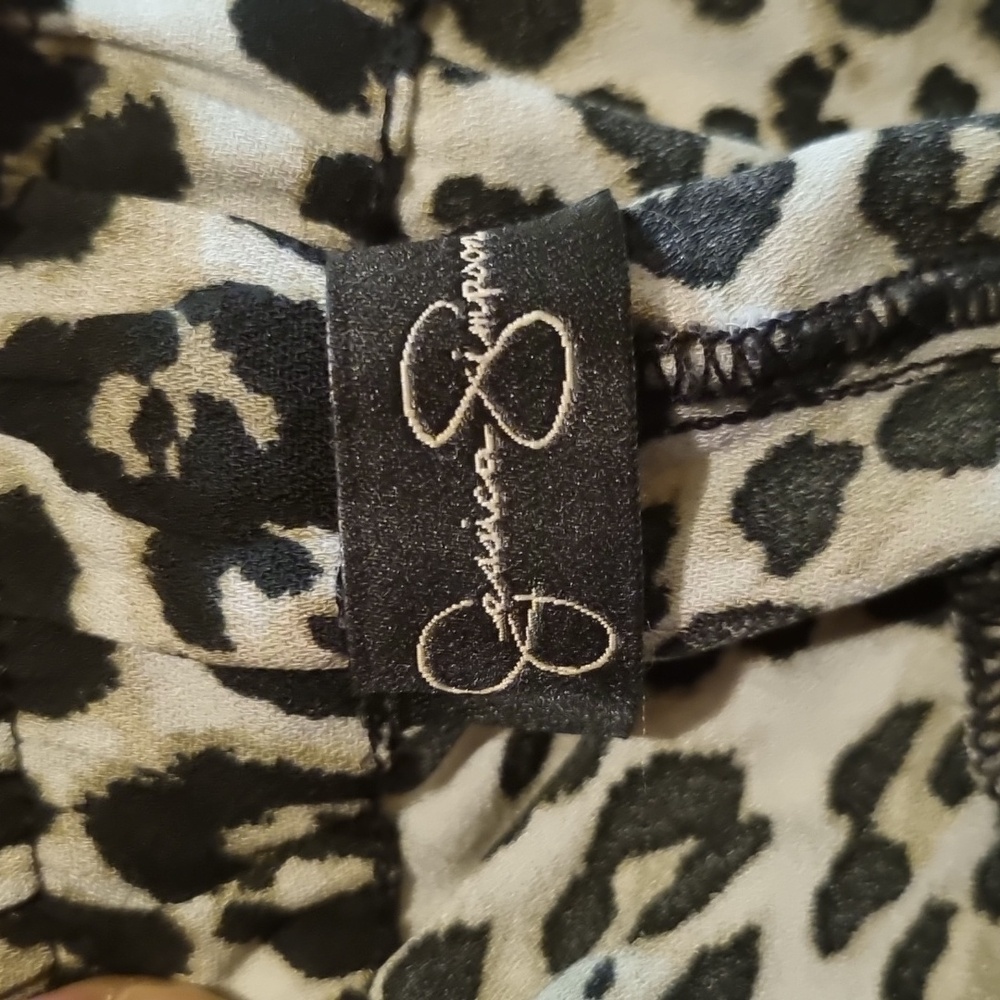 Jessica Simpson Leopard Print Pants Size Medium - Picture 11 of 13